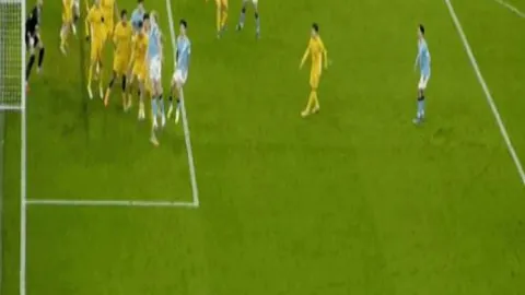 激战正酣！德乙杜塞尔多夫全力一搏，能否在这轮逆转翻盘，夺回胜利之匙？